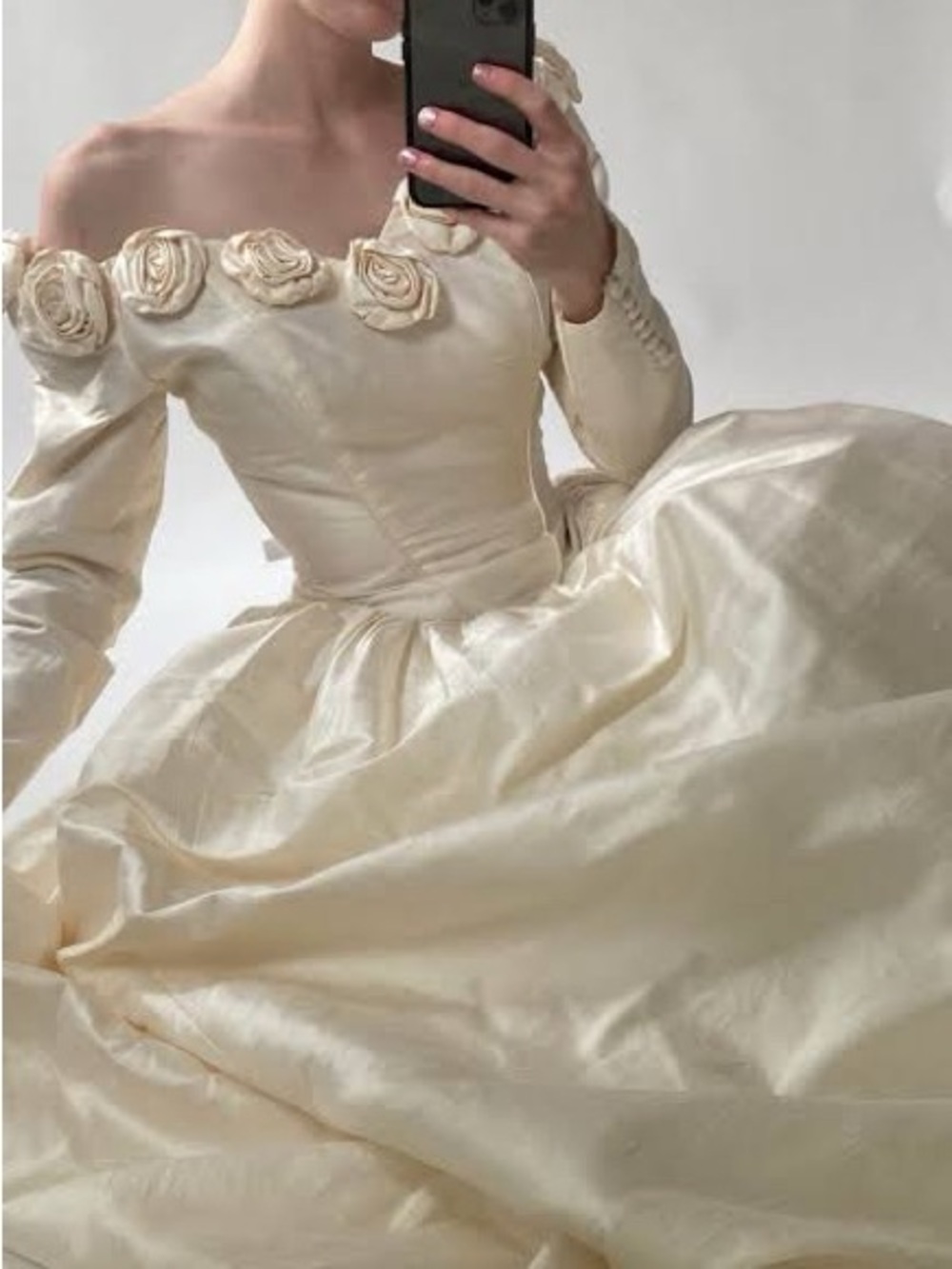 RARE Vtg 90s 100% Silk Wedding Gown | Luxurious Floral Rosette Bridal Dress Set